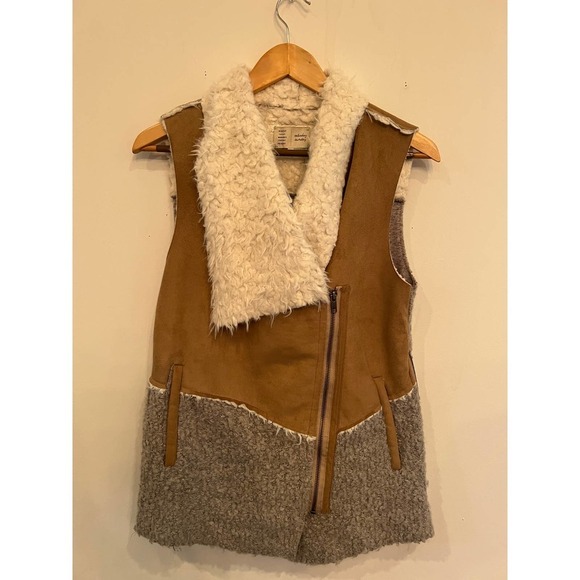 saturday sunday Jackets & Blazers - Anthropologie Saturday Sunday Sherpa Full Zip Moto Vest